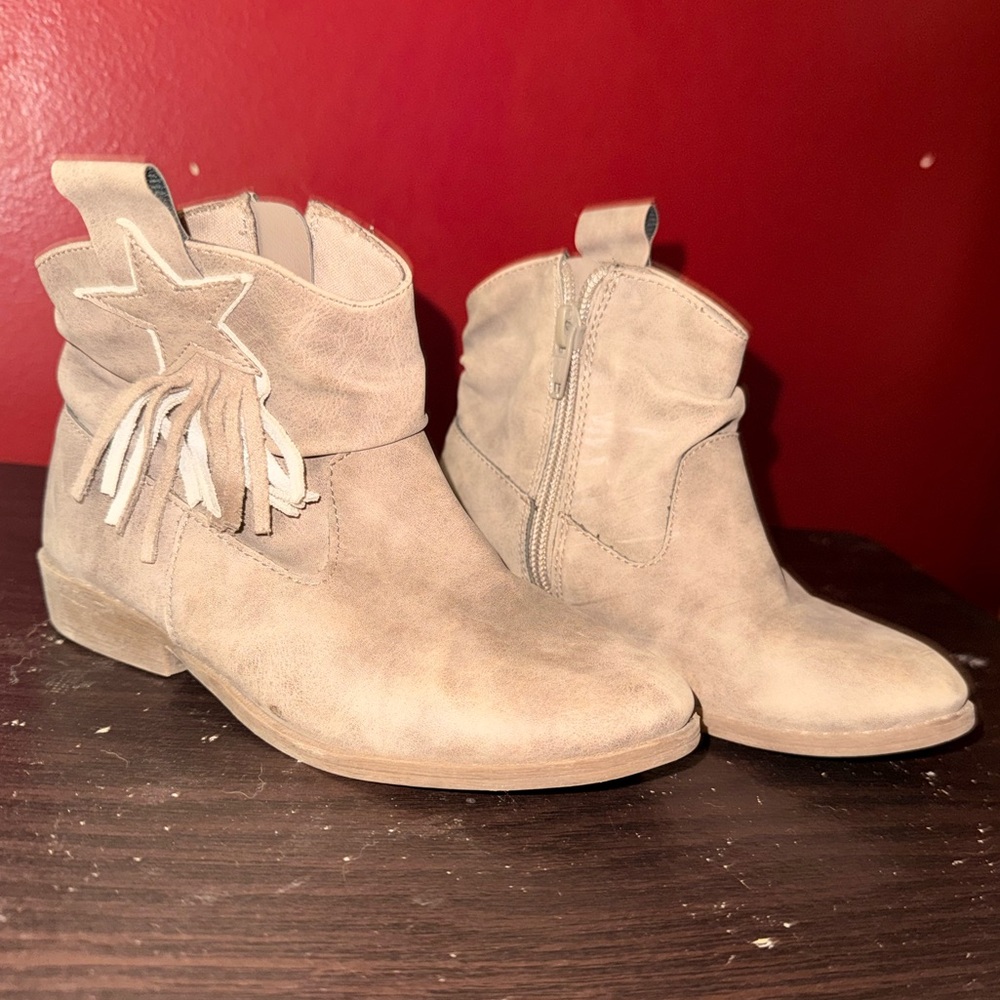 Girls Wonder Nation Ankle Boots - Size 11